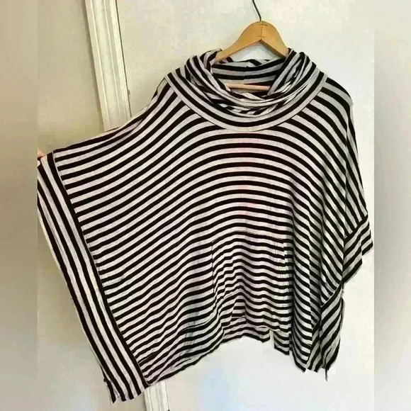 Andrea Jovine women’s pullover cowl neck cardigan baggy stripes size Medium - Picture 4 of 11